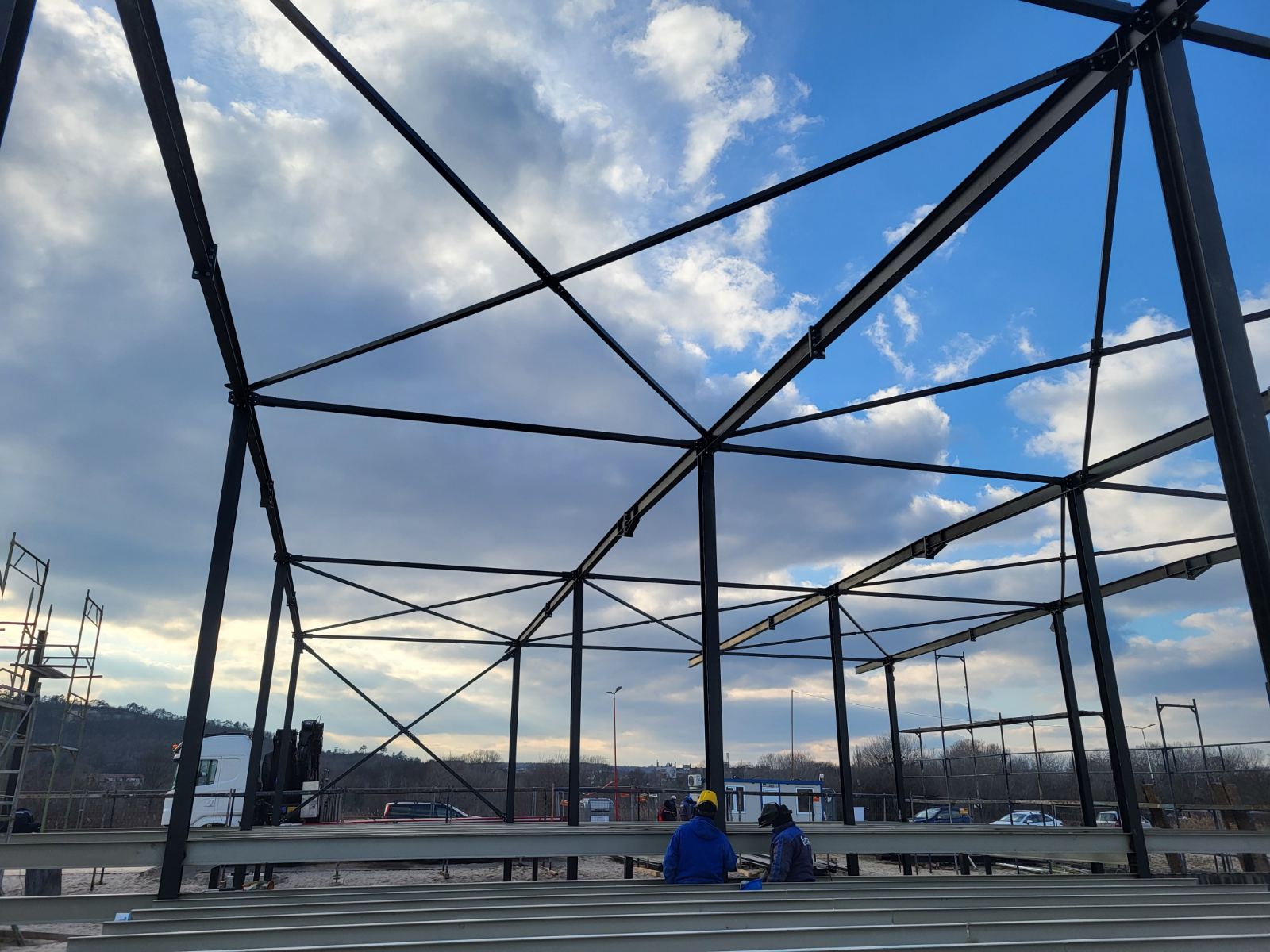 Метални сградни конструкции 20